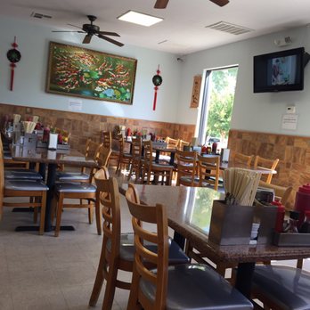 Pho Lee Hoa Phat - A corner of the interior - Vietnamese Near Me - Vacaville, California Pho Lee Hoa Phat - A corner of the interior - Vietnamese Near Me - Vacaville, California