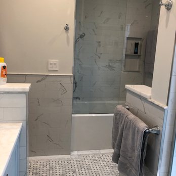Edgebrook Stone & Tile Design - Upstairs Bath - Building Supplies Near Me - Chicago, Illinois