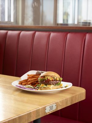 Silver Diner by null