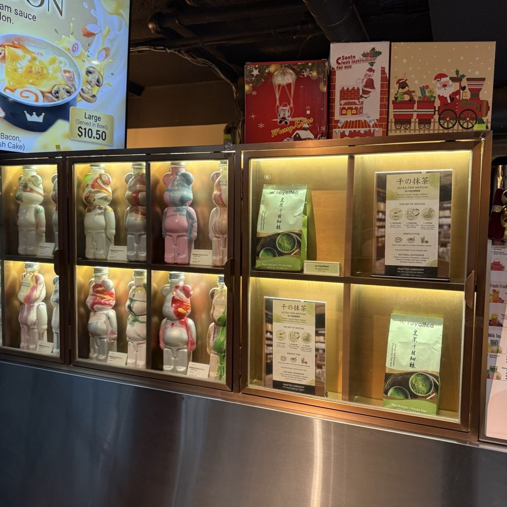 Royaltea - Bear Bottle - Bubble Tea Near Me - Toronto, Ontario