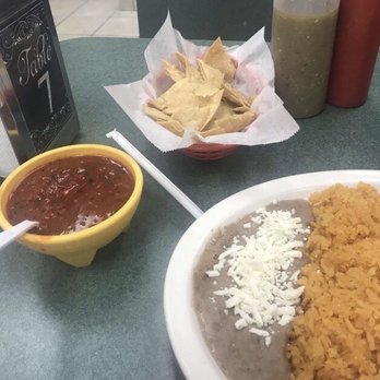 La Finca - Spicy fresh salsa and chips. Rice and beans with Chorizo con huevos - Imported Food Near Me - Davenport, Iowa La Finca - Spicy fresh salsa and chips. Rice and beans with Chorizo con huevos - Imported Food Near Me - Davenport, Iowa