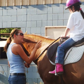 Bear Creek Stables - Horseback Riding Near Me - Manchaca, Texas