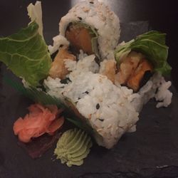 Shiki Restaurant - Tempura roll