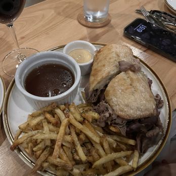Cellar House - French dip - Wine Bars Near Me - St Louis, Missouri Cellar House - French dip - Wine Bars Near Me - St Louis, Missouri