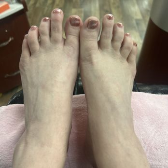 LV Nails - Nail Salons Near Me - Osage Beach, Missouri