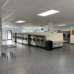 Rochester Laundromat - New! Clean! Big! Local!