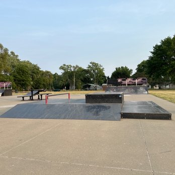 Home Acres Park - Fun box - Skate Parks Near Me - Kentwood, Michigan Home Acres Park - Fun box - Skate Parks Near Me - Kentwood, Michigan