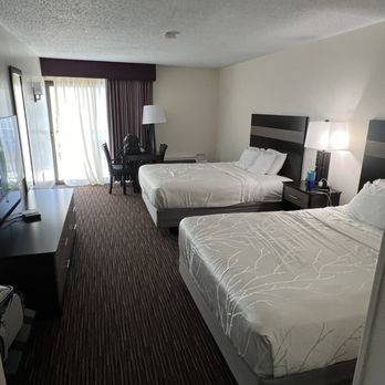 Best Western Oak Manor - Room at Best Western - Hotels Near Me - Biloxi, Mississippi Best Western Oak Manor - Room at Best Western - Hotels Near Me - Biloxi, Mississippi