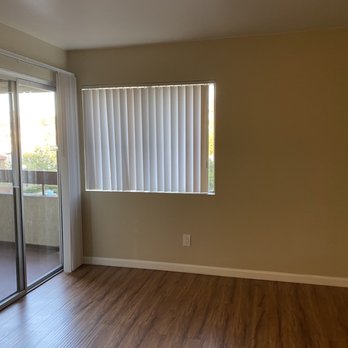 Genesee Colony - Master bedroom suite and balcony - Apartments Near Me - San Diego, California Genesee Colony - Master bedroom suite and balcony - Apartments Near Me - San Diego, California