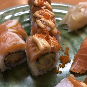 Yellowtail Japanese Bistro - Misty Roll (with no cream cheese) - Sushi Bars Near Me - Alameda, California Yellowtail Japanese Bistro - Misty Roll (with no cream cheese) - Sushi Bars Near Me - Alameda, California