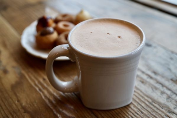 Pip's Original Doughnuts & Chai by null