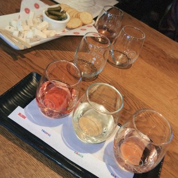Mawby Sparkling Wine - Blush wine flight & cheese/cracker platter. - Wineries Near Me - Suttons Bay, Michigan Mawby Sparkling Wine - Blush wine flight & cheese/cracker platter. - Wineries Near Me - Suttons Bay, Michigan