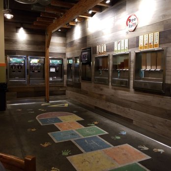 Class 302 Cafe - Downey - Fun place to create your own boba! - Taiwanese Near Me - Downey, California Class 302 Cafe - Downey - Fun place to create your own boba! - Taiwanese Near Me - Downey, California