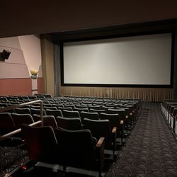 Metropolitan Paseo Nuevo Cinemas - Theatre