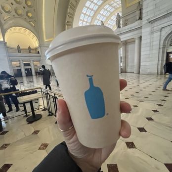 Blue Bottle Coffee - Union Station - Coffee & Tea Near Me - Washington, DC, District of Columbia Blue Bottle Coffee - Union Station - Coffee & Tea Near Me - Washington, DC, District of Columbia