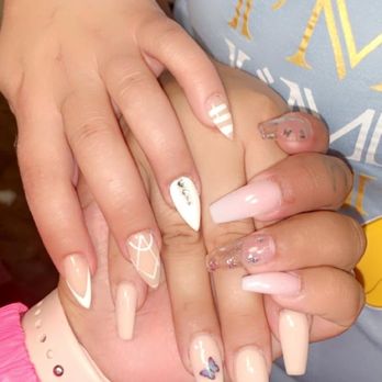 Seduire Nails - Nail Salons Near Me - Portland, Oregon