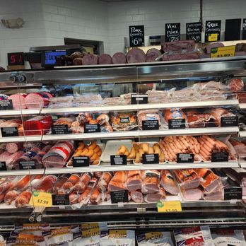 Local Market Shop & Save - Public Markets Near Me - Algonquin, Illinois