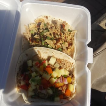 The Jolly Pig - Top to bottom: peking pig, jamaican jerk - Food Trucks Near Me