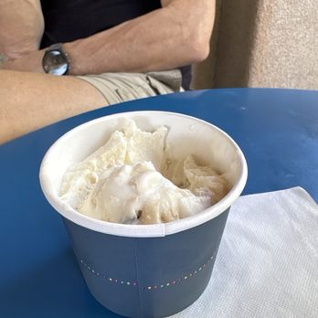 Cream And Cake Couture - Ice cream - Bakeries Near Me - Sedona, Arizona