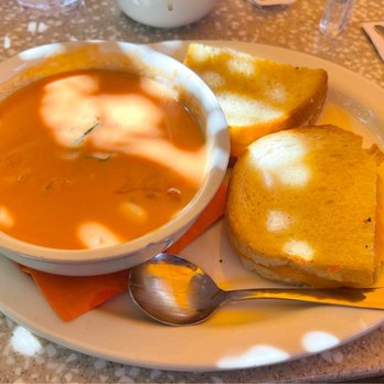 Egg Plantation - Sabrina 's - Grilled Cheese Sandwich with Tomato Basil Soup - Breakfast & Brunch Near Me - Newhall, California