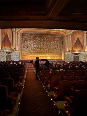 Grand Lake Theatre by null