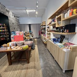 Pepperjack Provisions And Home Goods - Inside