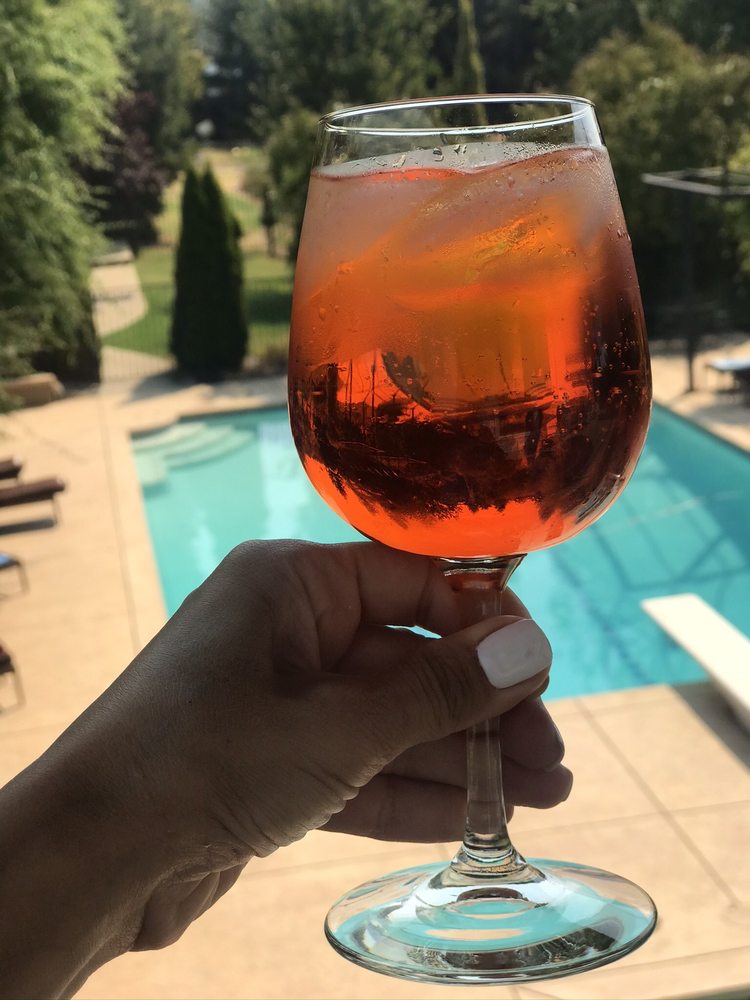 COTTAGE POOL HOUSE Updated August 2024 10860 Atwood Rd, Auburn, California Guest Houses