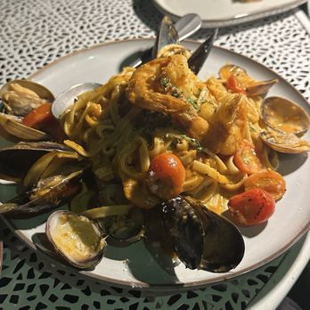 Capri Lasagneria - Seafood Linguini - Italian Near Me - Burlingame, California