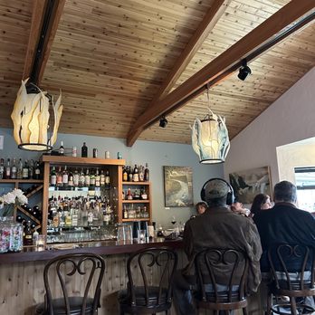 Bistro Restaurant & Bar - Bar seating with live music - Bars Near Me - Cannon Beach, Oregon Bistro Restaurant & Bar - Bar seating with live music - Bars Near Me - Cannon Beach, Oregon