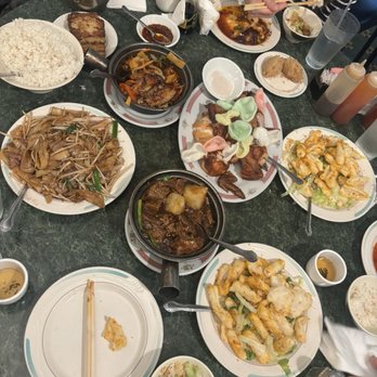 Golden Harvest - Dim Sum Near Me - Warren, Michigan Golden Harvest - Dim Sum Near Me - Warren, Michigan