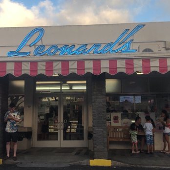 Leonard's Bakery - Store front - Bakeries Near Me - Honolulu, Hawaii Leonard's Bakery - Store front - Bakeries Near Me - Honolulu, Hawaii