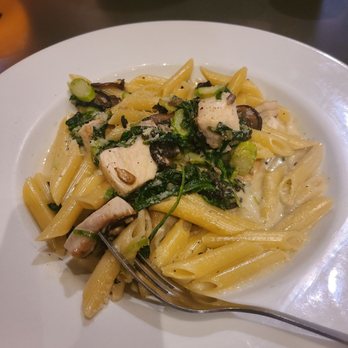 Dewz Restaurant - Pasta special of the day - New American Near Me - Modesto, California Dewz Restaurant - Pasta special of the day - New American Near Me - Modesto, California