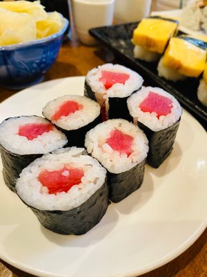 Kanpai Sushi by null