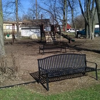 Baumann Park - shaded area to sit - Parks Near Me - Indianapolis, Indiana
