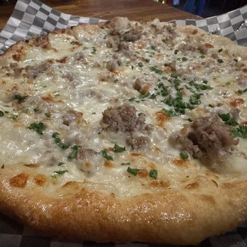 Thyme2 - Sausage and 4 Cheese Pizza - New American Near Me - Medina, Ohio