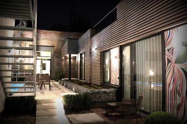 The Royal Snail Hotel by null