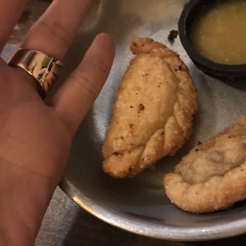 Inka Grill - Empanadas Full Tray , pequeñÃsimas del tamaño de un dedo - Peruvian Near Me - Lake Forest, California Inka Grill - Empanadas Full Tray , pequeñÃsimas del tamaño de un dedo - Peruvian Near Me - Lake Forest, California
