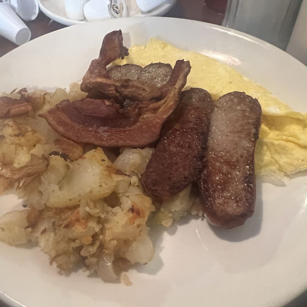 Daisy's Diner - Lumberjack breakfast - Diners Near Me - Brooklyn, New York Daisy's Diner - Lumberjack breakfast - Diners Near Me - Brooklyn, New York