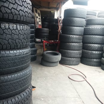 Llantera El Compadre Tire Shop - Tires Near Me - Vista, California