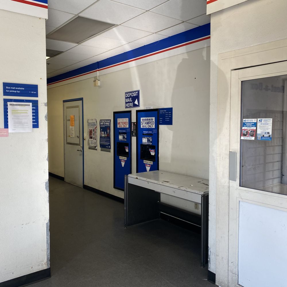 US Post Office - Inside - Post Offices Near Me - Los Angeles, California US Post Office - Inside - Post Offices Near Me - Los Angeles, California