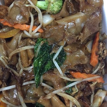 Thai Delight - Pad See Ue - Thai Near Me - Clinton Township, Michigan