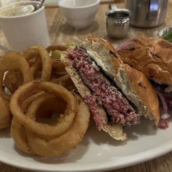 The Diner - "Medium rare" temperature Burger. - Diners Near Me - Washington, DC, District of Columbia The Diner - "Medium rare" temperature Burger. - Diners Near Me - Washington, DC, District of Columbia