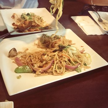 Dragon's Arch - Noodles Near Me - Walnut Creek, California Dragon's Arch - Noodles Near Me - Walnut Creek, California