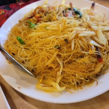 Lobster King - Singapore Mai fun noodles - Seafood Near Me - Honolulu, Hawaii Lobster King - Singapore Mai fun noodles - Seafood Near Me - Honolulu, Hawaii