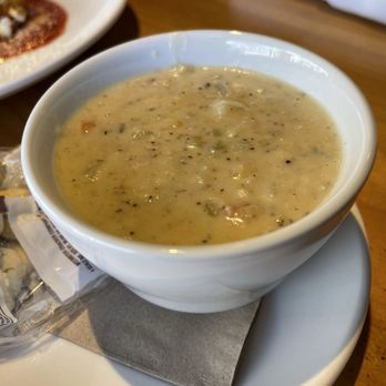 The Mariner - Amazing clam chowder! - Seafood Near Me - Mystic, Connecticut The Mariner - Amazing clam chowder! - Seafood Near Me - Mystic, Connecticut