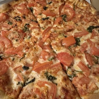 Gio's Pizza - Industrial Drive - Tomato basil pizza - Pizza Near Me - Santa Rosa, California Gio's Pizza - Industrial Drive - Tomato basil pizza - Pizza Near Me - Santa Rosa, California