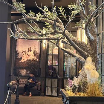 Wolf by Vanderpump at Caesars Republic Lake Tahoe - Entrance - American Near Me - Stateline, Nevada Wolf by Vanderpump at Caesars Republic Lake Tahoe - Entrance - American Near Me - Stateline, Nevada
