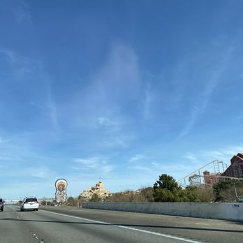 Primm Nevada - Buffalo Bills - Landmarks & Historical Buildings Near Me - Primm, Nevada