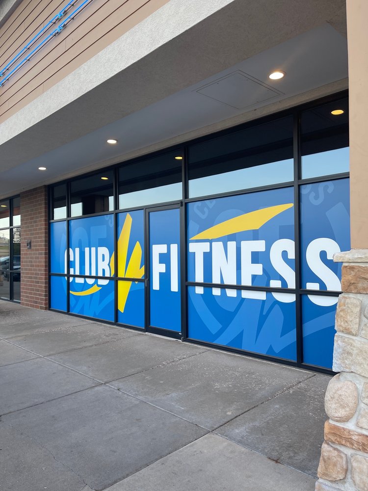 CLUB FITNESS ST CHARLES Updated September 2024 10 Photos & 39