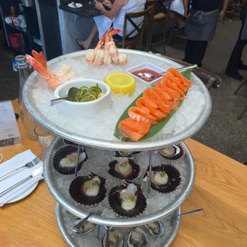 Roe Seafood Restaurant - Seafood Near Me - Long Beach, California Roe Seafood Restaurant - Seafood Near Me - Long Beach, California